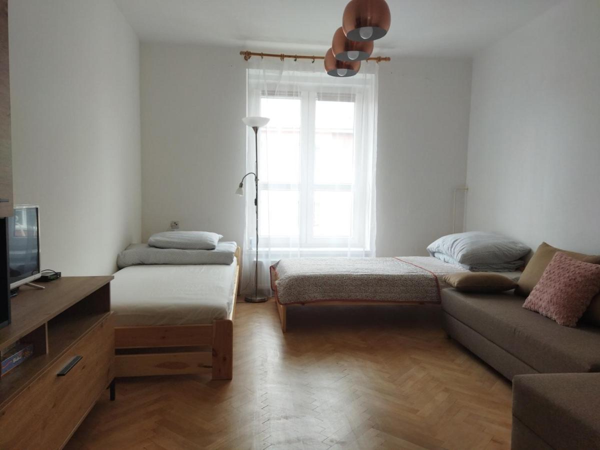 Novy 2Pokojovy Byt V Podhuri Jeseniku Apartman Bridlicna Kültér fotó